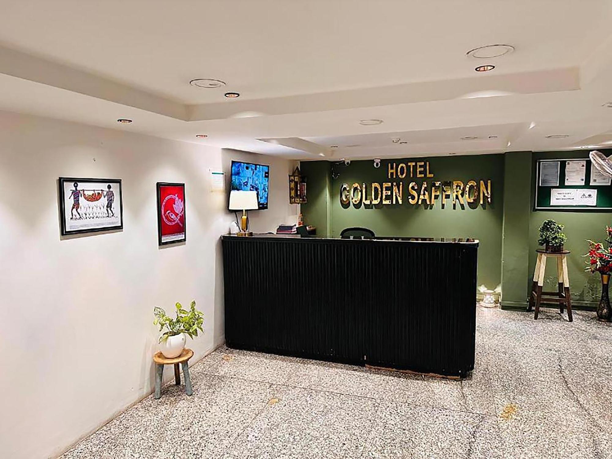 Hotel Golden Saffron By Qotel-Punjabi Bagh Nuova Delhi Esterno foto