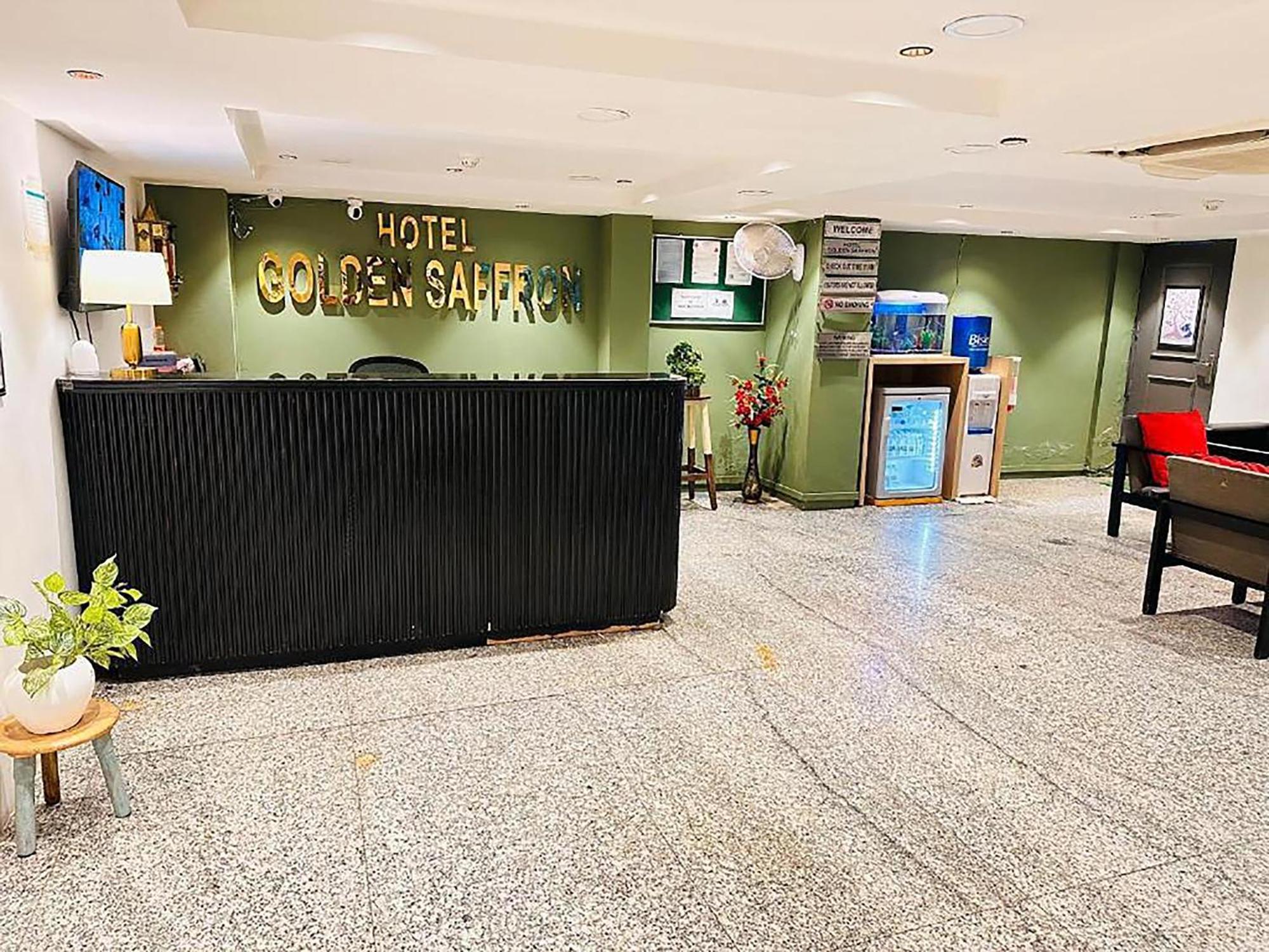 Hotel Golden Saffron By Qotel-Punjabi Bagh Nuova Delhi Esterno foto